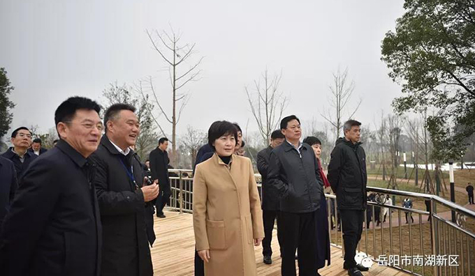 全市产业项目建设流动现场会走进南湖新区